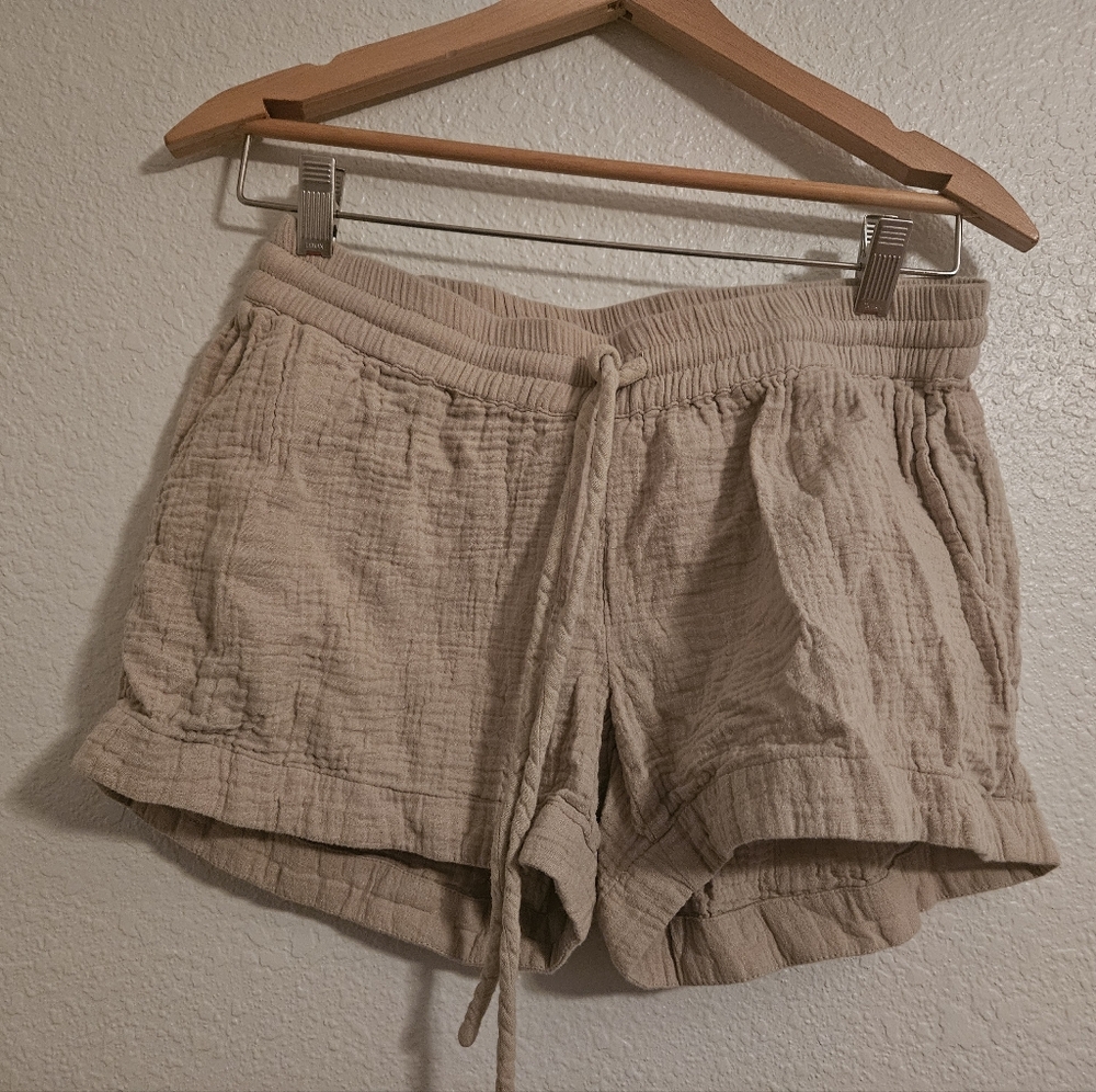 nwot motherhood maternity organic shorts, xsmall